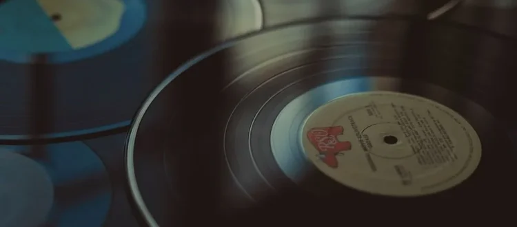 What Spotify Doesn't Tell You: The Dark Side of Music Streaming Industry